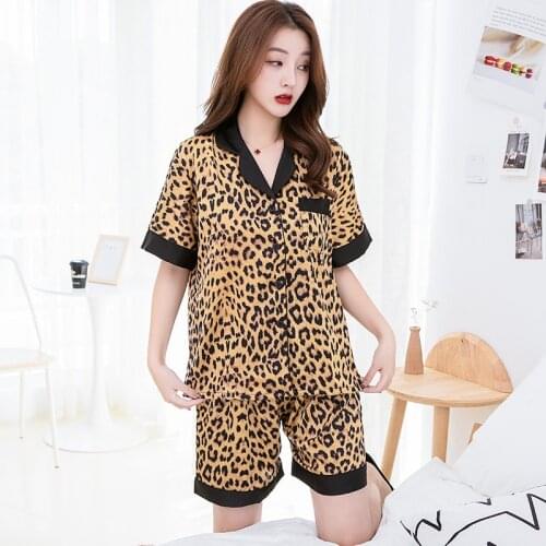 Women Silk Sexy Summer Lingerie Pijiama Satin Leopard Short Sleeve Shorts Pajamas Gown Korean Two Piece Pajama Sets Sleepwear