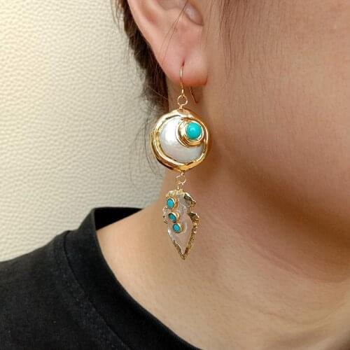 YYGEM Freshwater Cultured White Coin Pearl Blue Crystal White Quartz Arrowhead Dangle Hook Earrings