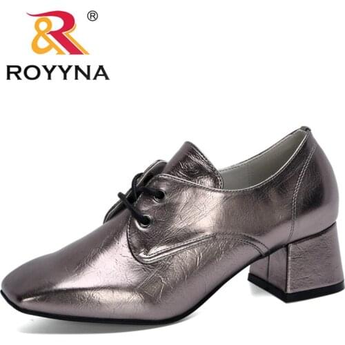 ROYYNA 2020 New Designers Metal Color Shoes Women Pumps Leather Lace-Up School Shoes Girls Chunky Heel Office Footwear Feminimo