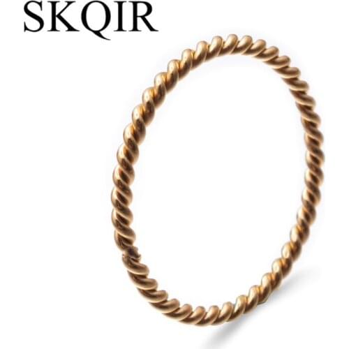 SKQIR Round Rings For Women 1.5mm Thin Gold Color Twist Rope Stacking Wedding Rings in Stainless Steel bijoux