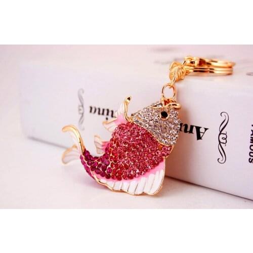Fashion Red Fish Crystal Keychain Metal Cute Animal Car Key Chain Girl Gift Women Bag Charm Key Ring Keys Pendant Accessories