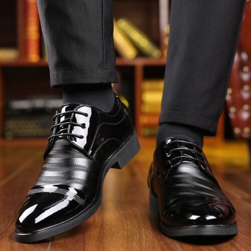 Mens Loafers Shoes Luxury Genuine Leather High Quality Soft Men Casual Shoes Lace-up Loafers Office Career Pointed Man Shoes