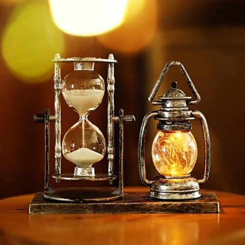 2 in 1 Creative Retro Hourglass Lantern Home Office Desktop Decoration Book Room/Living Suite/Bedroom Vintage Sandglass Lamp