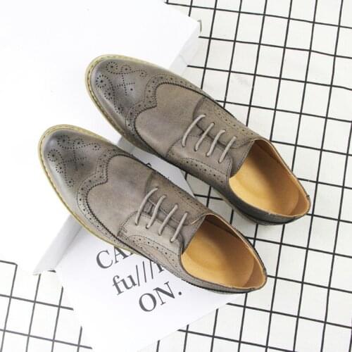 Oxford Shoes Men Brogues Shoes Lace-Up Bullock Business Wedding Dress Shoes Male Formal Shoes 2020 New