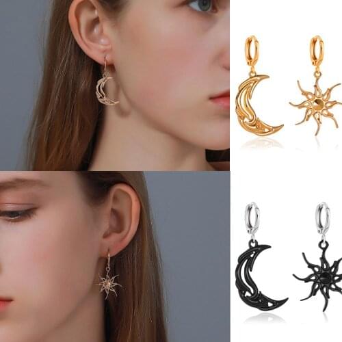 Simple Sun Moon Asymmetric Earrings for Women Gold Color Black Short Drop Earrings Party Fashion Trend Jewelry 2020 New