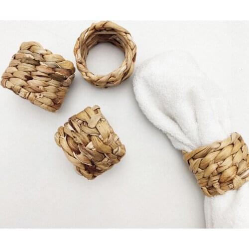 10pcs Rustic Straw Napkin Rings Guard Grass Woven Home Dinner Serviette Buckles for Wedding Party Table Deocration