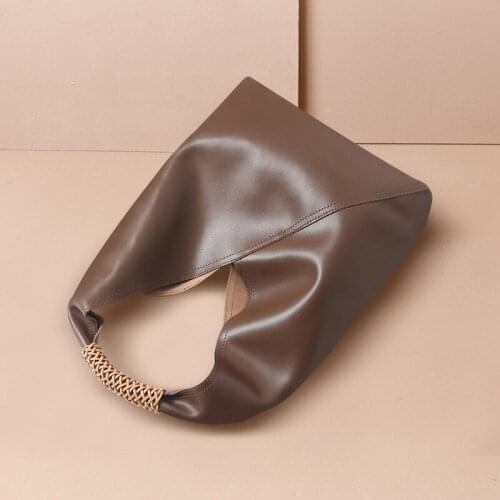 Women 's Leather Bags 2020 Autumn New Korean Style Tote Bag Niche Weaving Hand Bag Commuting Large Capacity Shoulder Bag