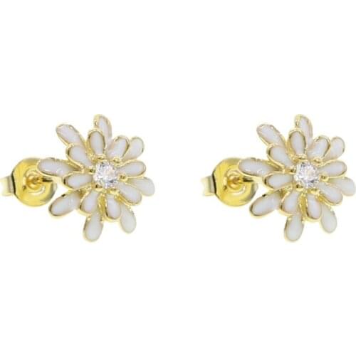 2020 Summer Fashion Daisy Stud Earrings 5A cz paved minimal delicate Cute lovely Small Flower stud Earring Jewelry for Women