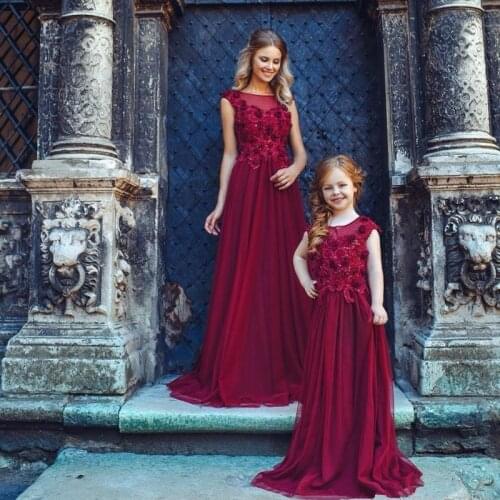 2017 New Flower Girl Dresses Appliques Red Sequined A-Line Cap Sleeves First Communion Kids Birthday Gown Custom Vestidos Longo