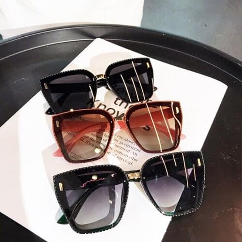 Luxury Sunglasses Women Fashion Cat Eye Sun Glasses Oversized Shades for Women Shopping Oculos Unique Brand INS Hot Sale UV400