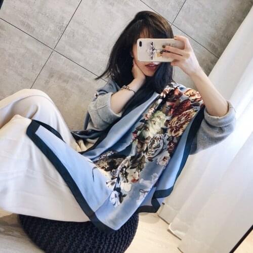 Luxury Brand Silk Scarf Women Female Designer Big Florals Digital Printed Silk Foulard Ladies Silk Shawls Beach Scarf Printed