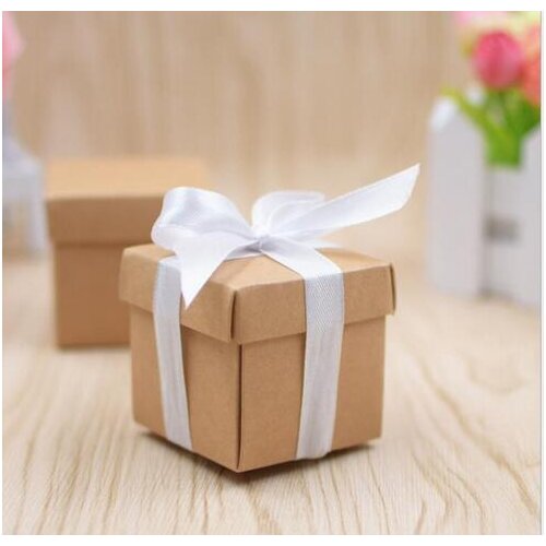 100 x Kraft Paper Square Wedding Favors Candy Boxes Paper Box Gifts Boxes Jewelry Storage Boxes with White Ribbons