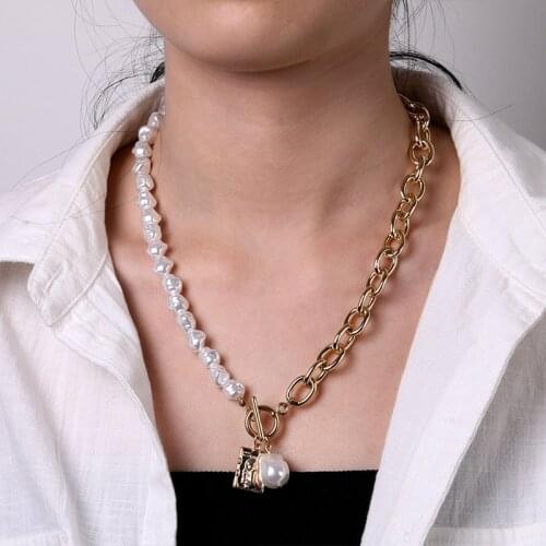 ZOVOLI Vintage Baroque Irregular Pearl Lock Chains Necklace 2020 Geometric Aangel Pendant Love Necklaces for Women Punk Jewelry