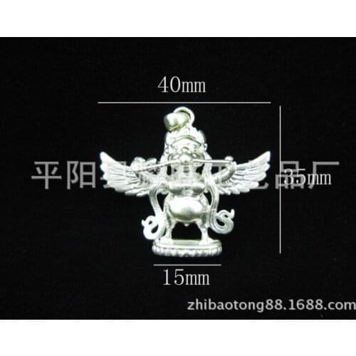 Tibet to ward off bad luck insulation medallion tantric 99 old silver dharma dapeng bird gold wing necklace pendant pendant