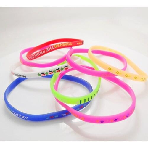 Wholesale 200 pcs 5mm Color mixing Fashion styles Silicone Couples bracelets