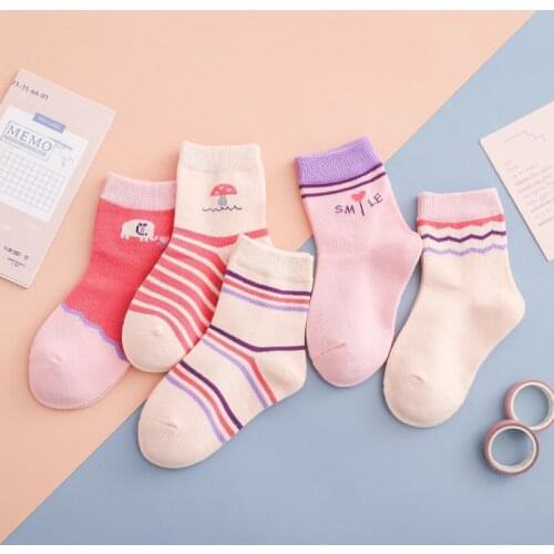 5Pair/Lot Star Strip Cotton Knit Warm Childrens Socks For Girls New Year Socks Kids Womens Short Socks