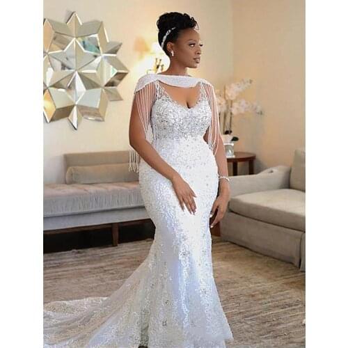 African White Straps Mermaid Wedding Dresses Appliques Lace Beaded Crystals Cape Sleeve Long Tassel Bridal Gowns Plus Size Vesti