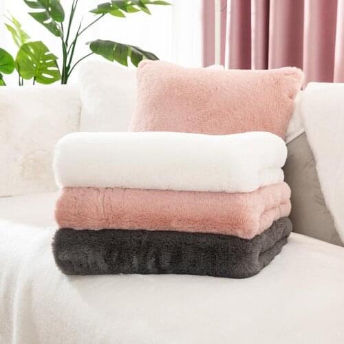 Modern European High-grade Luxury Thicken Plush Sofa Cover Solid Color Good Hand Feeling Sofa Towel Anti-slip Bay Window Mat