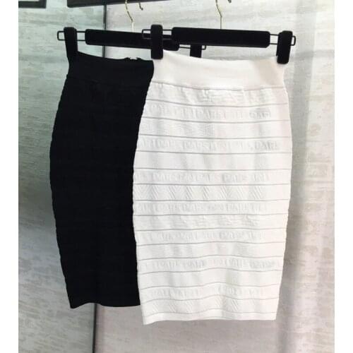 2021 Early Spring 1.19 New Slim Elastic Letter Pattern Decoration Knitted Package Hip Skirt