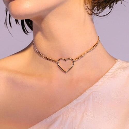 Docona INS Trendy Hollow Out Heart Chain Choker for Women Bohe Geometry Alloy Metal Necklace Lady Wedding Jewelry Collar 5283