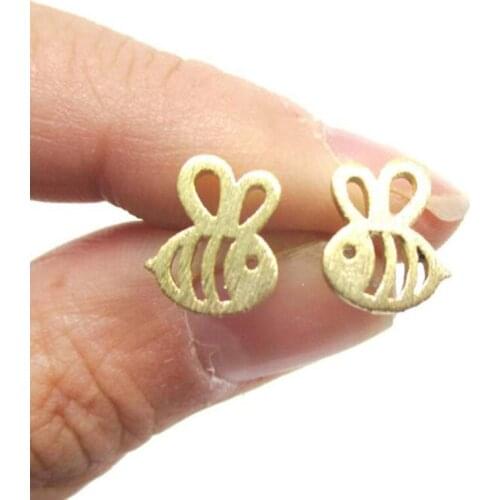 Fashion bees stud earrings Lovely hollow out the bees stud earrings Obesity bee stud earrings