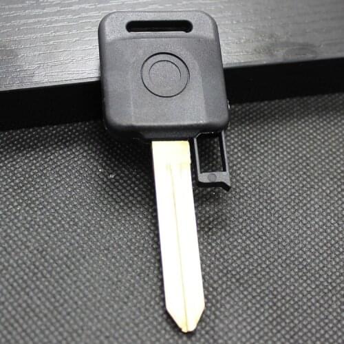 PINECONE for NISSAN X-TRAIL TIIDA PALADIN LIVINA QASHQAI Remote Car Keys Uncut Brass Blade ABS Key Shell 1PC