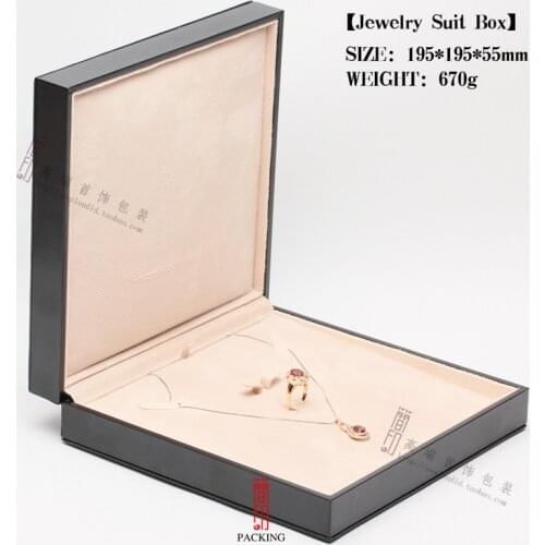 Black // Golden Color jewelry boxes or Casket the Jewelry Packaging case for Holiday Christmas or Valentines Day gifts