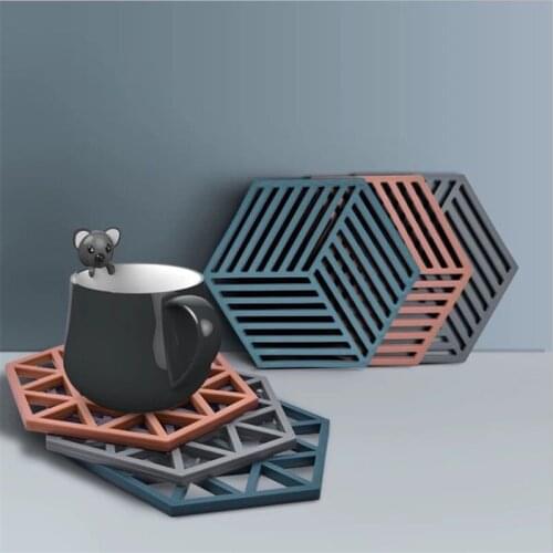 1Pcs New Silicone Tableware Insulation Mat Coaster Cup Hexagon Mats Pad Heat-insulated Bowl Placemat Home Decor Desktop
