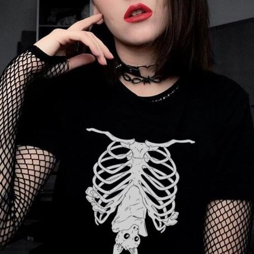 HAHAYULE-JBH Womens Bat Skeleton Black T-Shirt Hipsters Pastel Grunge Gothic Tee Cute Witch Shirt Halloween Clothing