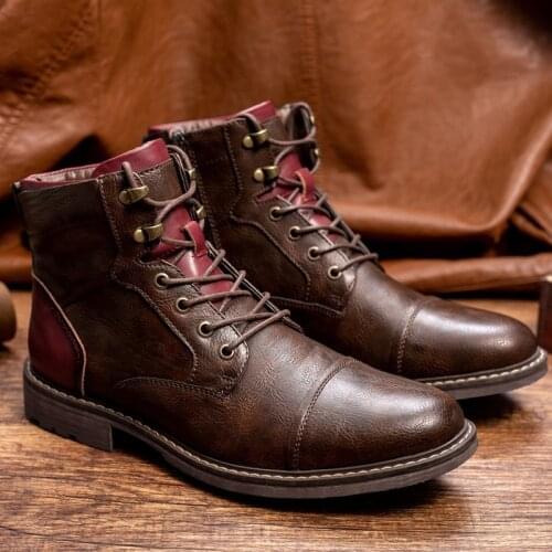Autumn Winter Martin Boots Men Handmade High Top Leather Boots Retro Pointed Toe Lace Up Ankle Boots for Men Motorcycle Booties