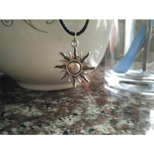 10 new universe Sun Moon star Starry sky Necklace Sunshine happiness sign Best Friends Gift For Friend pendant leather Necklace