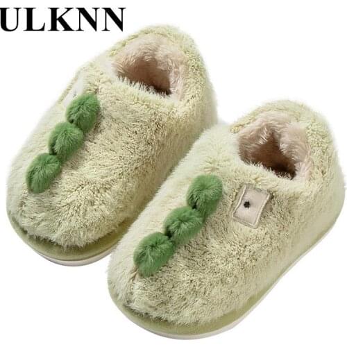Cotton shoes for children winter 2021 boys girls adult cartoon warm Shoes Kid' soft bottom parent-child cotton shoes home shoe