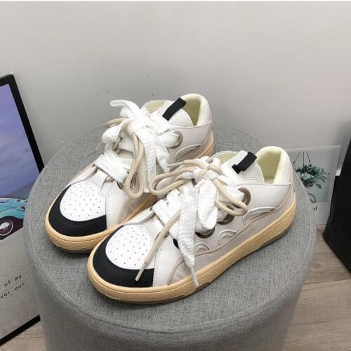 2021 New Fashion Casual White Shoes Womens Niche Lightweight Exercise Sneakers