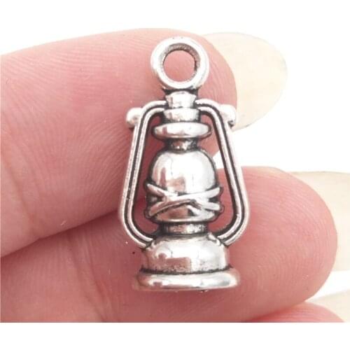 BULK 30 Zinc Alloy Lantern Lamp Charms 3D Kerosene Lamp Pendant Tibetan Silver Plated 10*20mm 2g