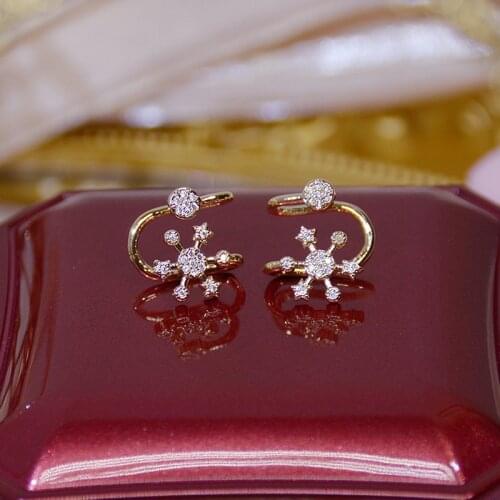 Ins Hot Sale Creative Shine Snowflake No Pierced Ears Women Earring AAA Cubic Zircon Temperament Ear Bone Clip Bijoux Pendant