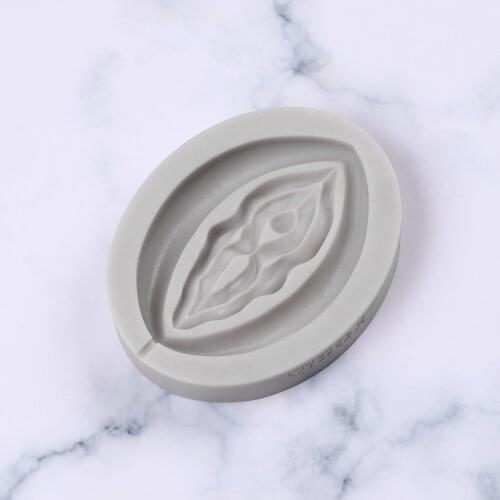Non Stick Silicone Baking Mold Sexy Women Genital Shape 3D Chocolate Mould DIY Patisserie Cake Decorating Tools Kitchen Bakeware