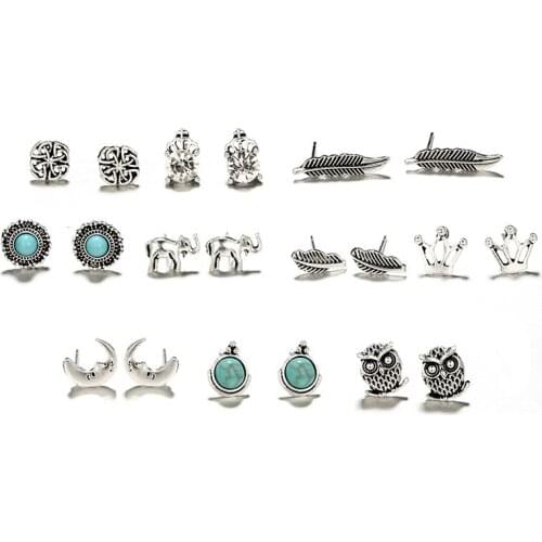 10Pairs/set Women Stud Earrings Set Charm Moon Crown Elephant Owl Animal Earrings Set Ear Stud Jewelry Daily Wea Gift