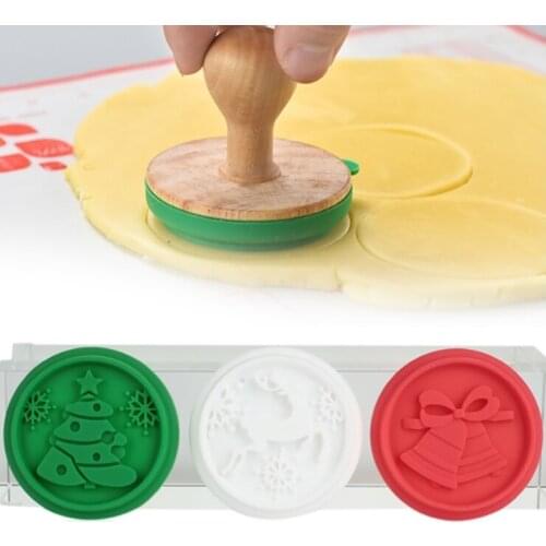 Silicone Cookie Stamps Set Safe Cookie Cutter Party Novelty Gift Christmas Tree Deer Bells Pattern Kitchen Cake Decorating Tools
