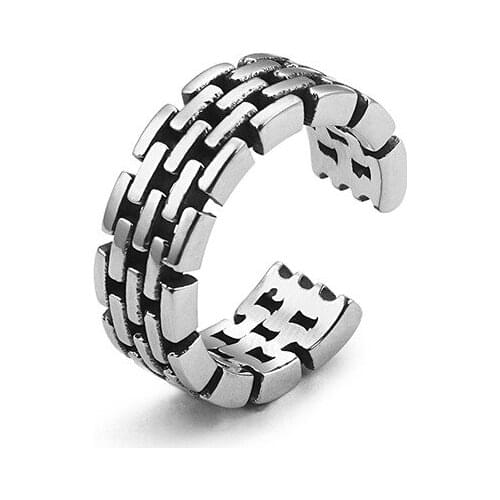 Creative wall ring European and American titanium steel mens domineering open ring jewelry