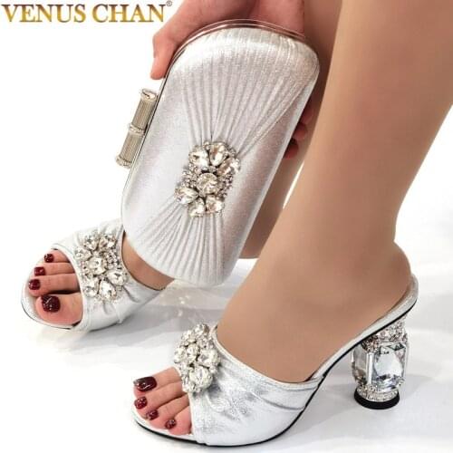Nigerian Elegant Women Red Shoes And Bag Set Newest Italian Design Rhinestone Pumps Shoes And Bag To Match Set For Party