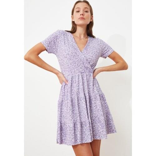 Trendyol V-Neck Flower Pattern Knitted Dress TWOSS21EL0241