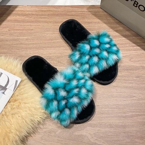 Women 2021 New Autumn and Winter Luxury Rhinestone Fuzzy Slippers Female Fluffy Slipper Ladies Soft Plush House Flip Flops