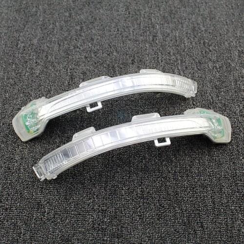 Door Side LED Mirror Turn Signal Indicator Light For VW Passat 2014 2015 2016 2017 2018 2019+ 3G0949101 (L) 3G0949102 (R)