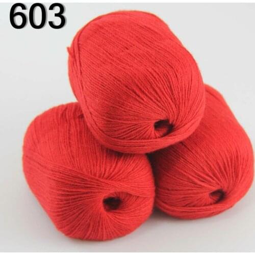High quality 100% pure cashmere luxury warm and soft hand-knitting yarn Red 233-603