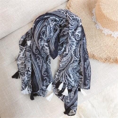 New 2021 Spain Luxury Brand Cashew Floral Tassel Viscose Shawl Scarf Lady High Quality Print Pashmina Stole Bufanda Muslim Hijab