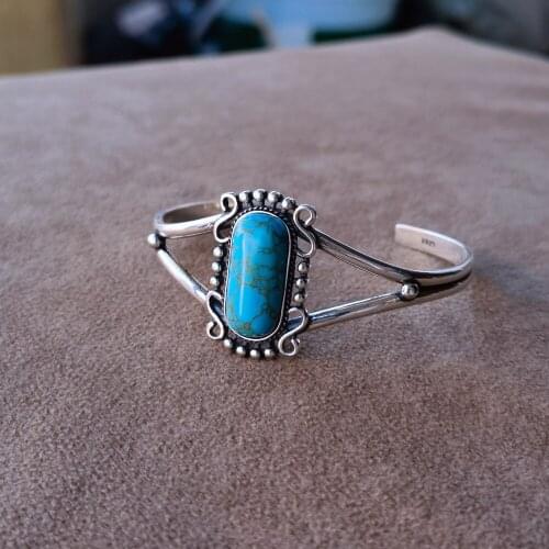 Twins Shell Rigid Bracelets