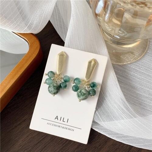 YANGLIUJIA Stone Flower Earrings Bohemia Retro Fashion Wedding Bride Earrings Women Jewelry Accessories Wholesale Party Gifts