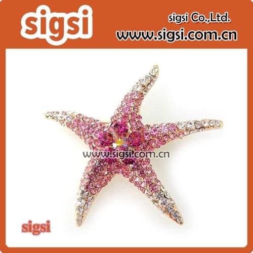 Charming starfish rhinestone brooch