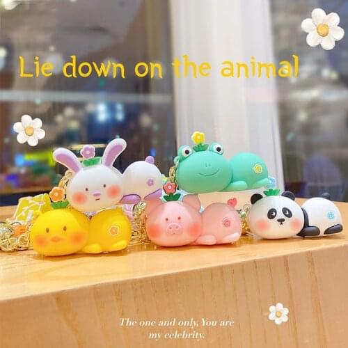 Kawaii Papa Doll Keychain Cute and Cute Little Yellow Ju Pendant Men and Women Cartoon Creative Little Bell Bag Ornament Gift