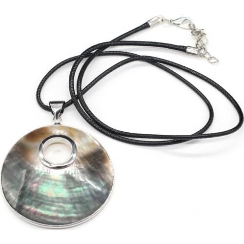 Natural Shell Necklace With Rope Length 55+5cm Fashion Round With Big Hole Necklace Pendant For Men Women Jewelry Gift 50x50mm